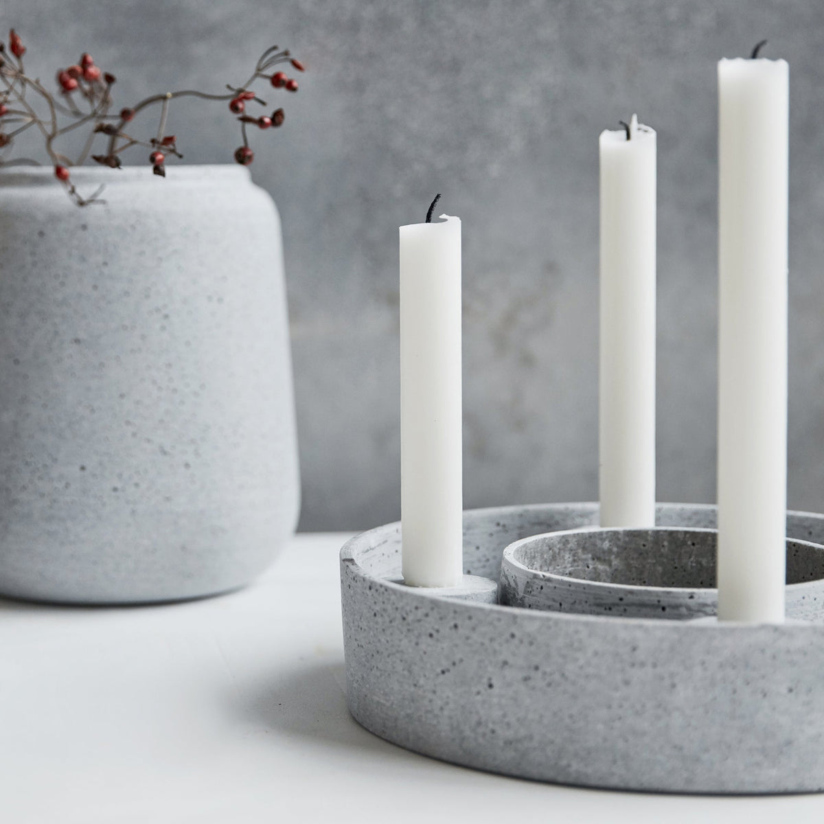 House Doctor - The Ring candleholder