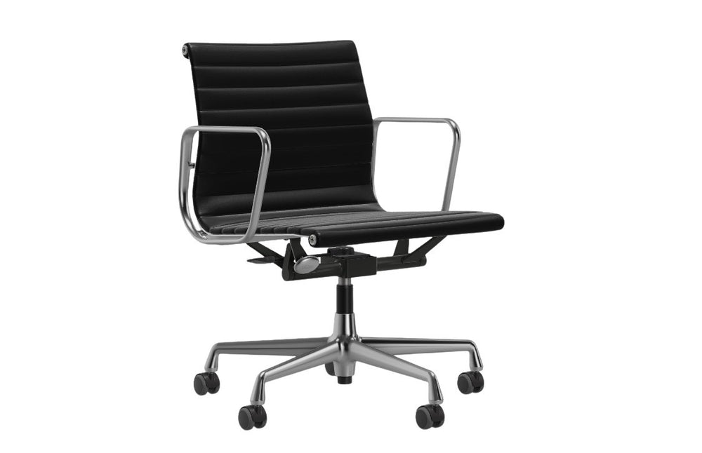 Vitra - Aluminium Chair EA 117 Bürodrehstuhl | Leder nero / Aluminium poliert