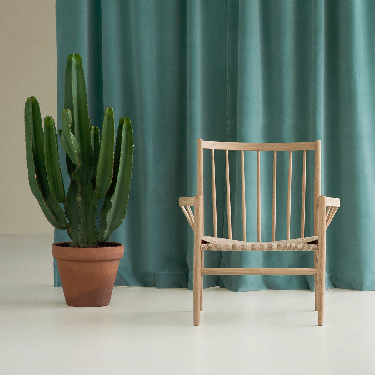 FDB Møbler - J82 Lounge Stuhl | 