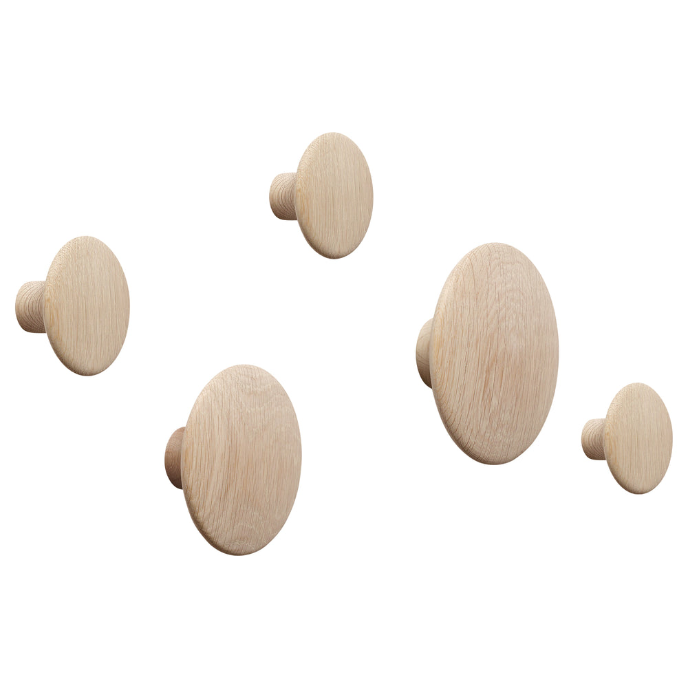 Muuto - Wandhaken The Dots Wood 5er-Set | Eiche natur